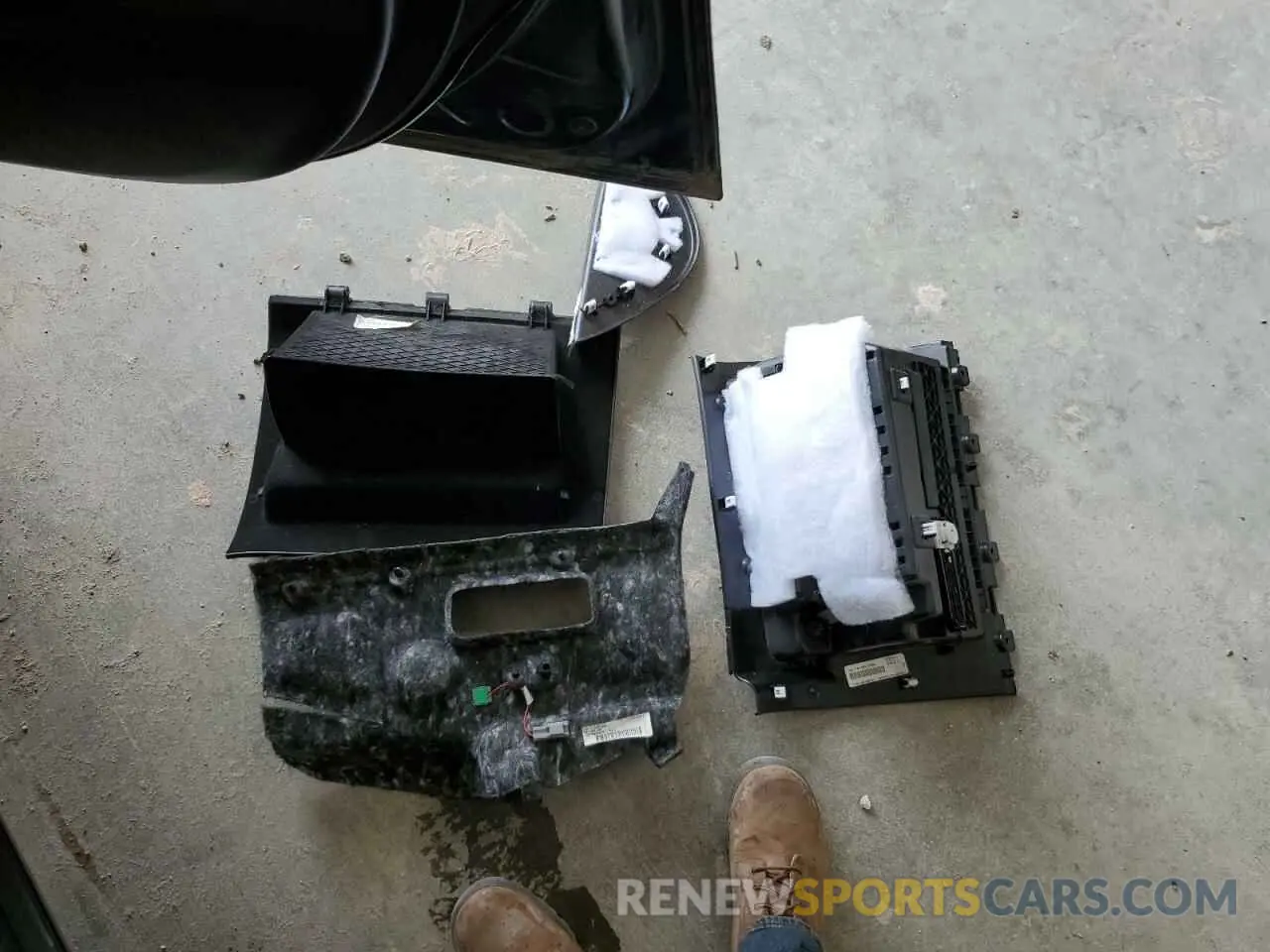 13 fotografías del automóvil dañado 1C4RJFBG1KC854658 JEEP GRAND CHER 2019