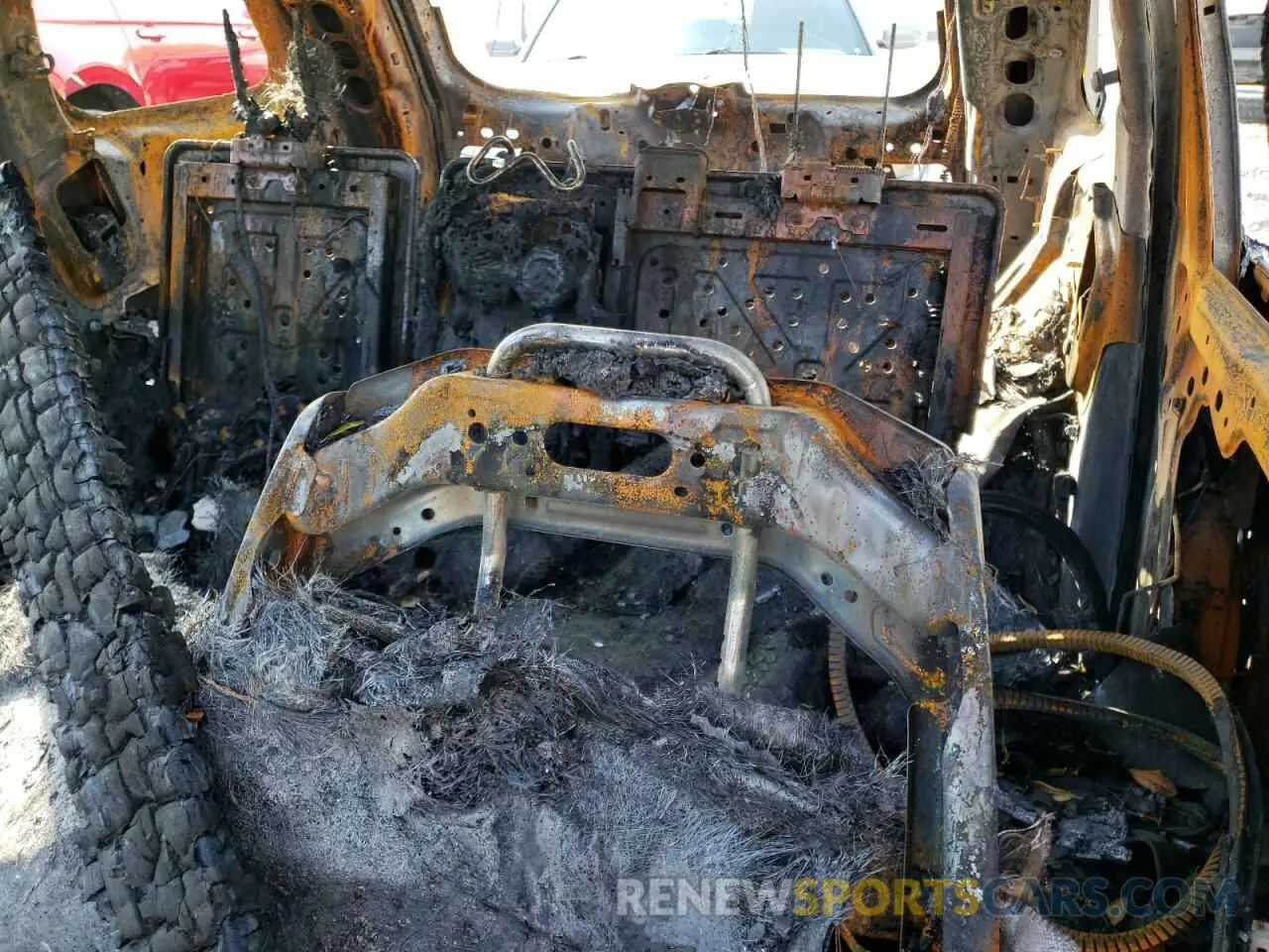 10 fotografías del automóvil dañado 1C4RJFBG2KC538685 JEEP GRAND CHER 2019