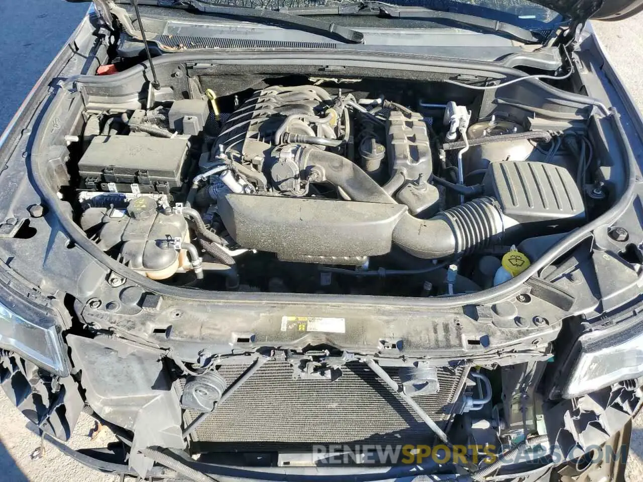 13 fotografías del automóvil dañado 1C4RJFBG2KC665565 JEEP GRAND CHER 2019