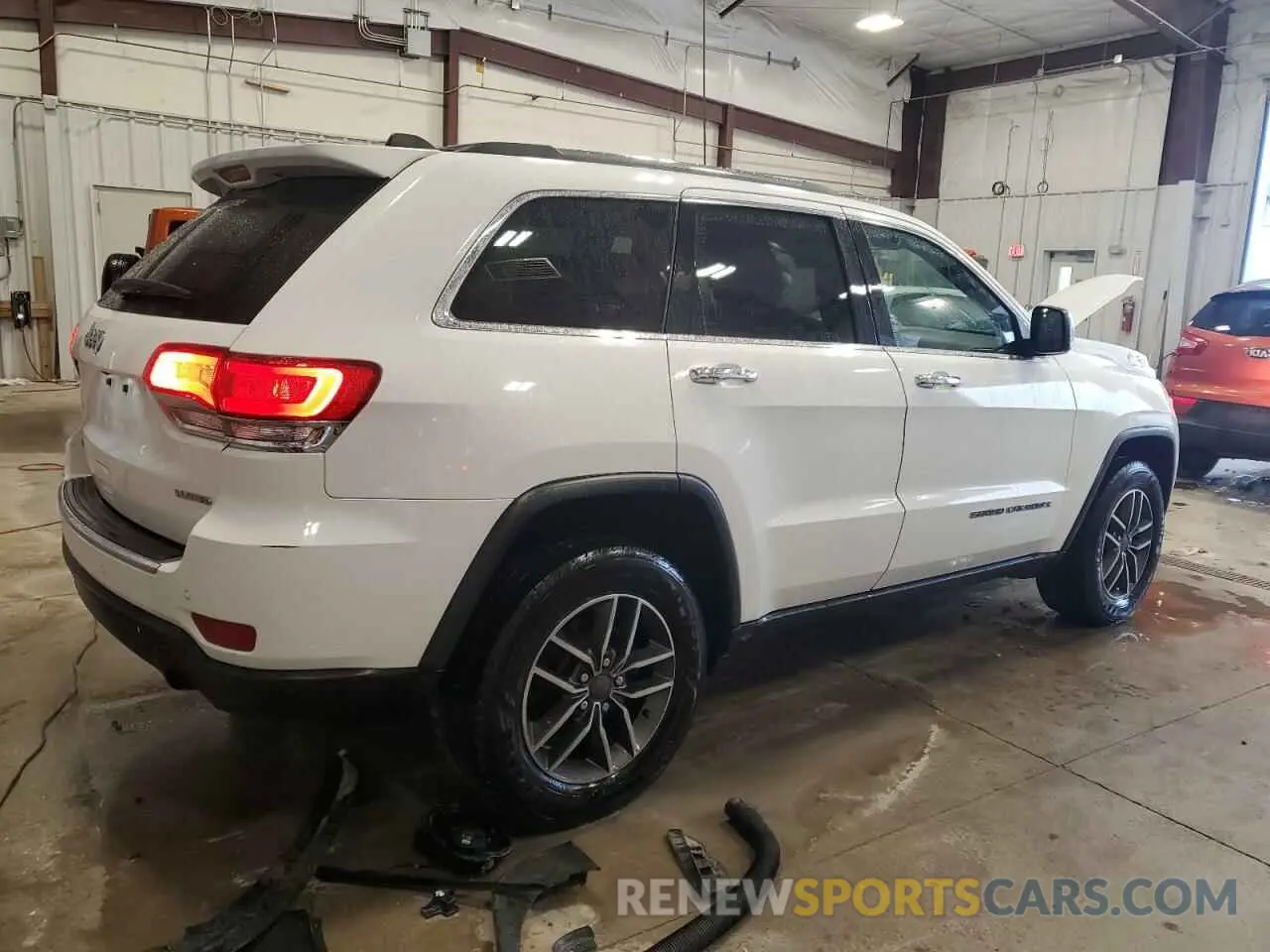 3 fotografías del automóvil dañado 1C4RJFBG2KC724484 JEEP GRAND CHER 2019