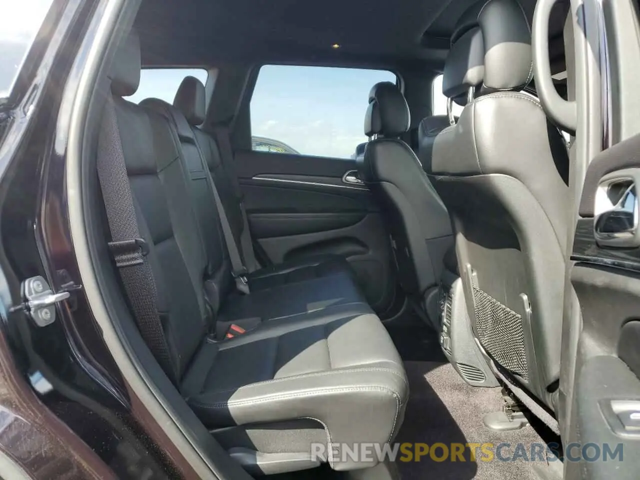 10 fotografías del automóvil dañado 1C4RJFBG3KC571310 JEEP GRAND CHER 2019