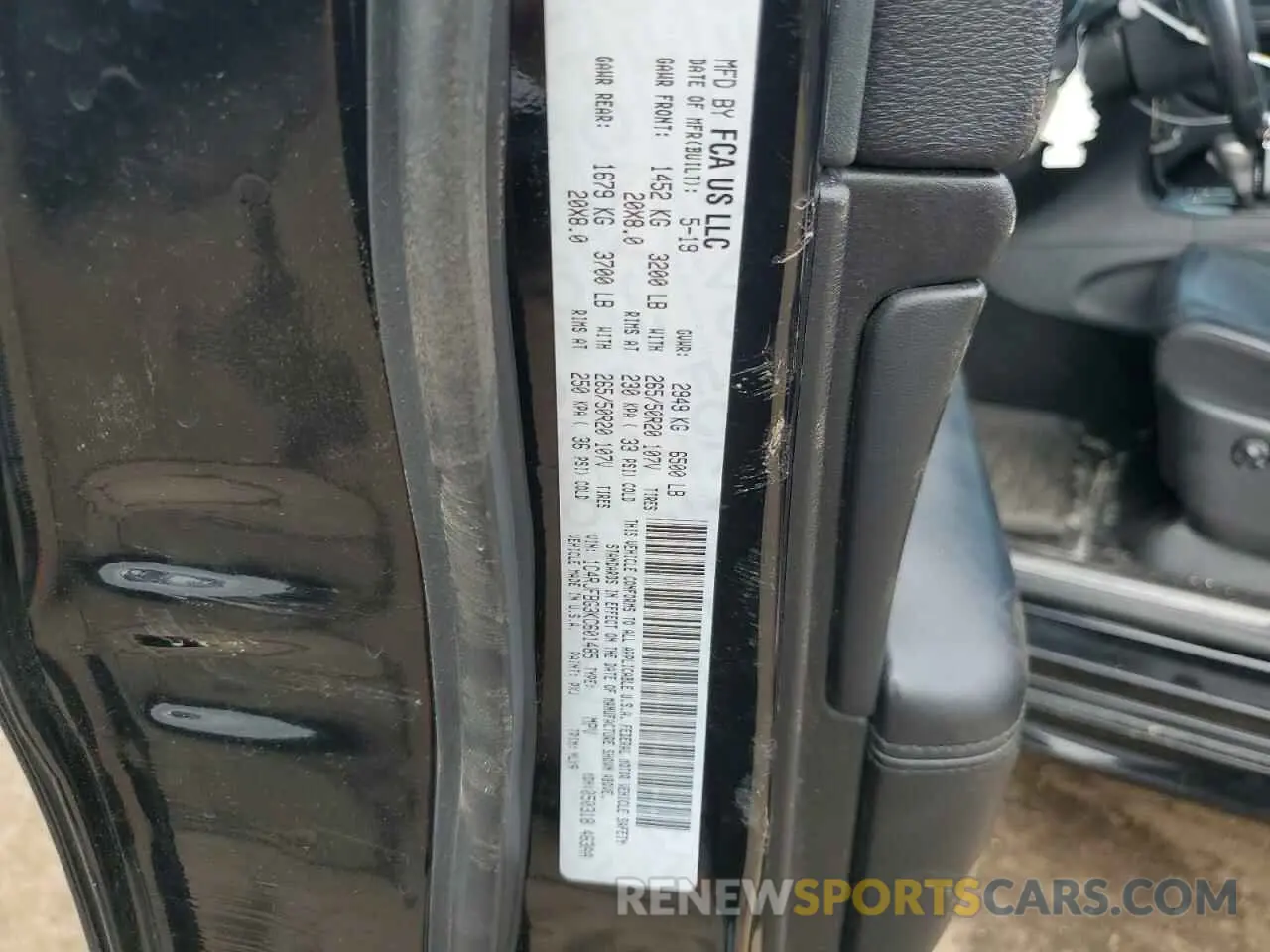12 fotografías del automóvil dañado 1C4RJFBG3KC601485 JEEP GRAND CHER 2019