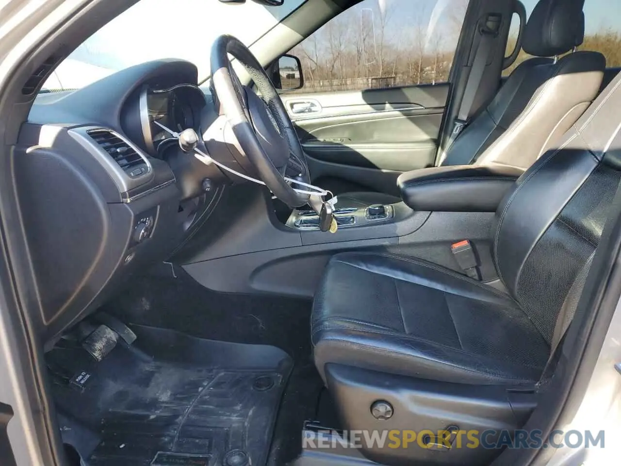 7 fotografías del automóvil dañado 1C4RJFBG4KC600264 JEEP GRAND CHER 2019