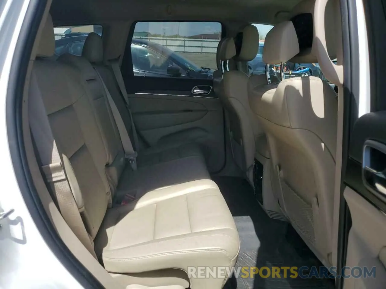 11 fotografías del automóvil dañado 1C4RJFBG7KC581998 JEEP GRAND CHER 2019