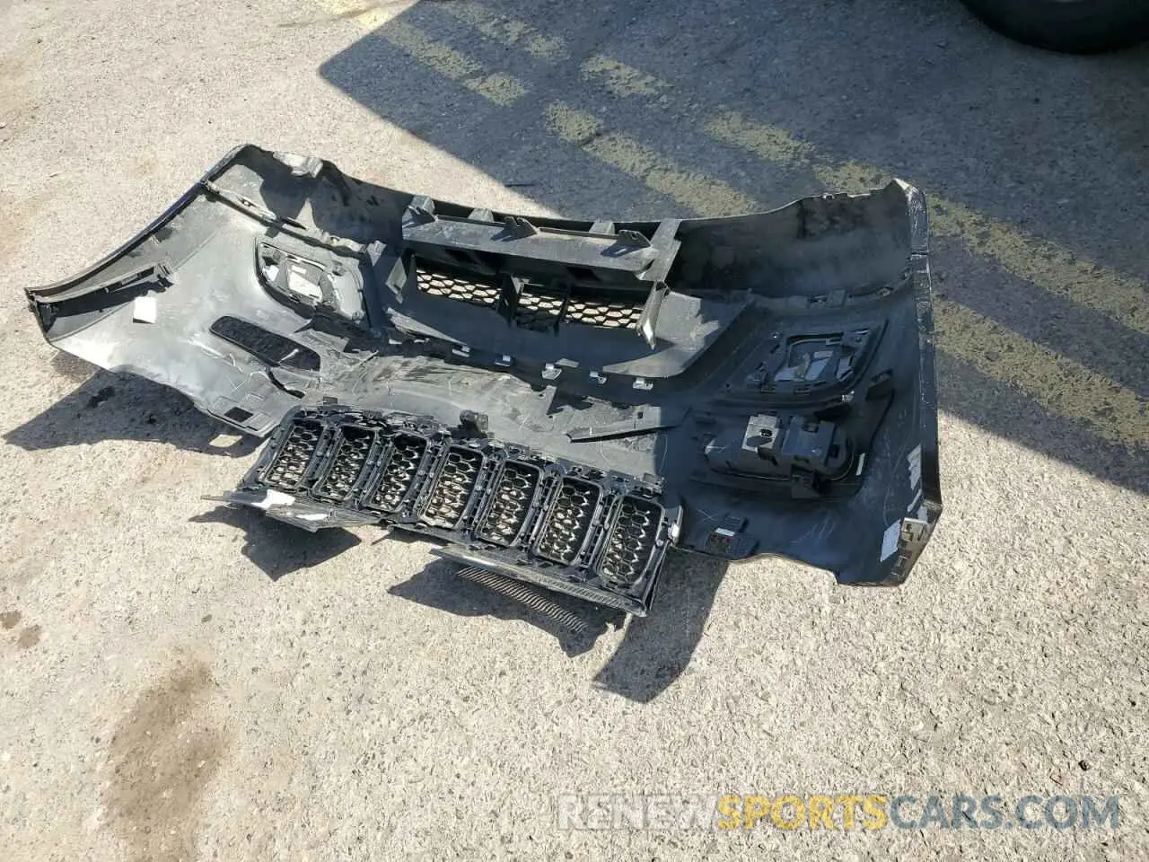 14 fotografías del automóvil dañado 1C4RJFBG7KC669000 JEEP GRAND CHER 2019