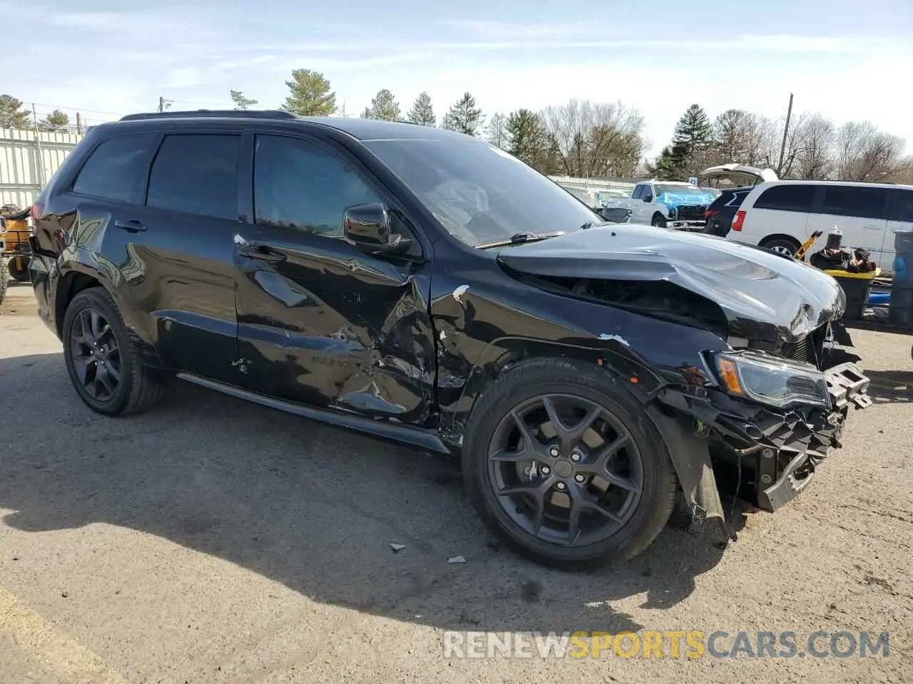 4 fotografías del automóvil dañado 1C4RJFBG7KC669000 JEEP GRAND CHER 2019