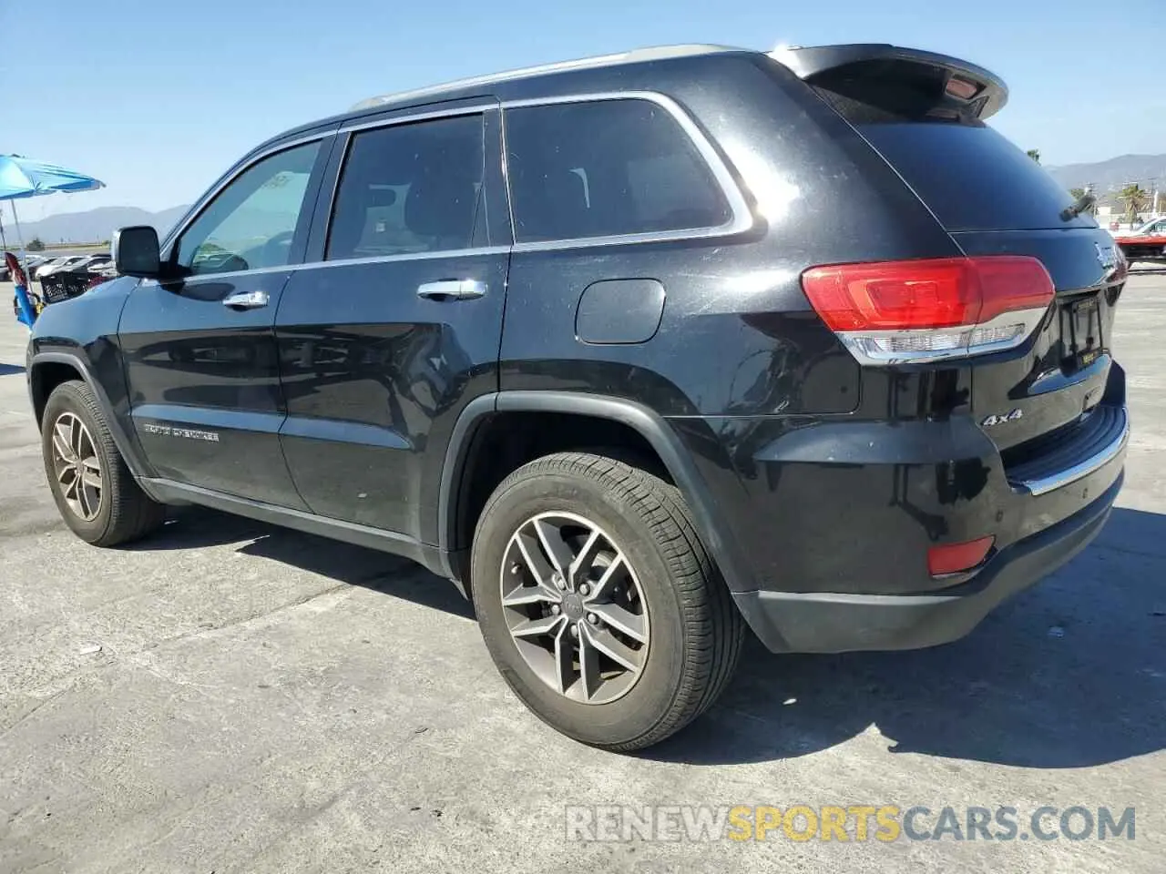 2 fotografías del automóvil dañado 1C4RJFBG8KC810415 JEEP GRAND CHER 2019
