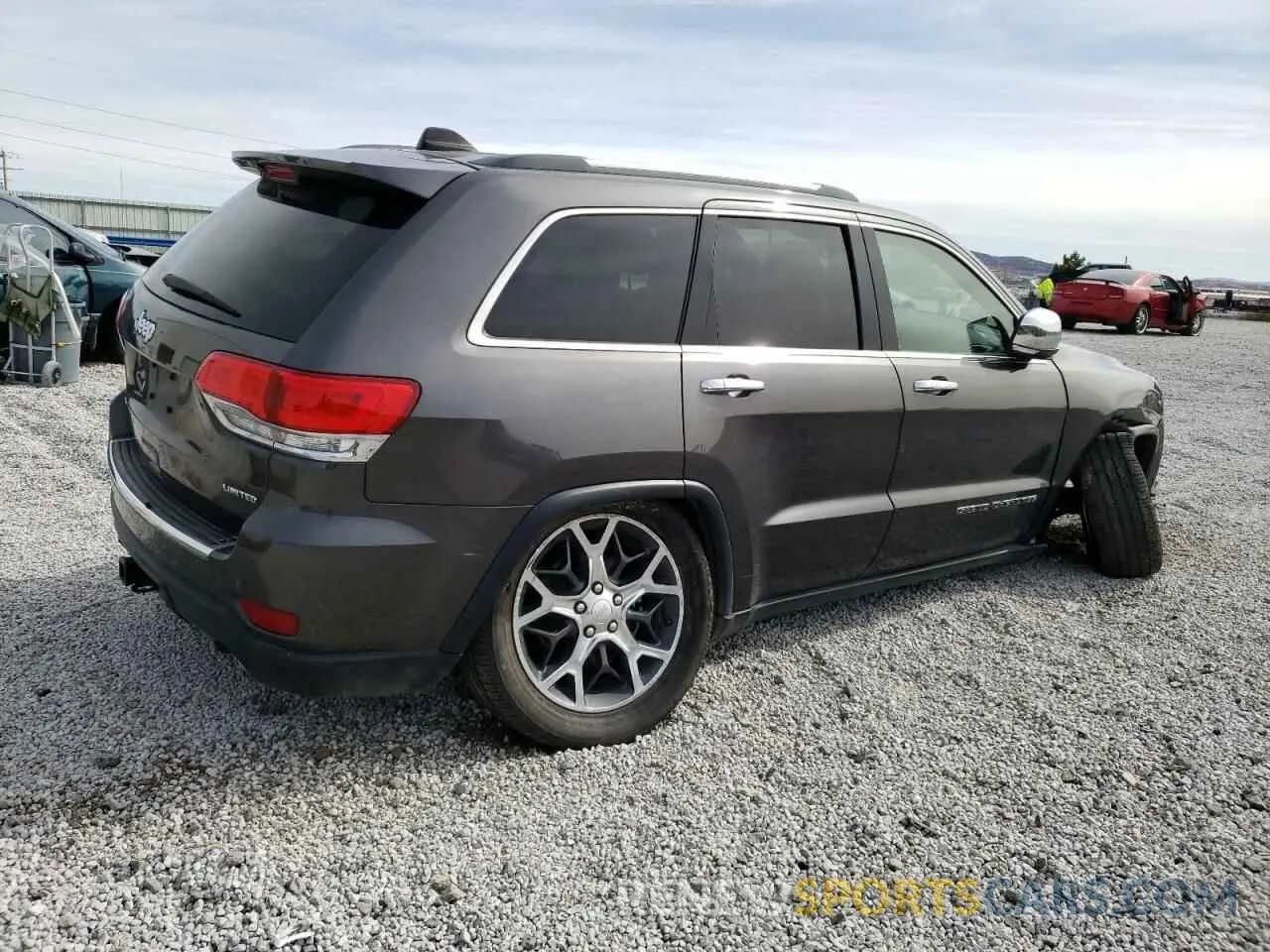 3 fotografías del automóvil dañado 1C4RJFBGXKC655317 JEEP GRAND CHER 2019