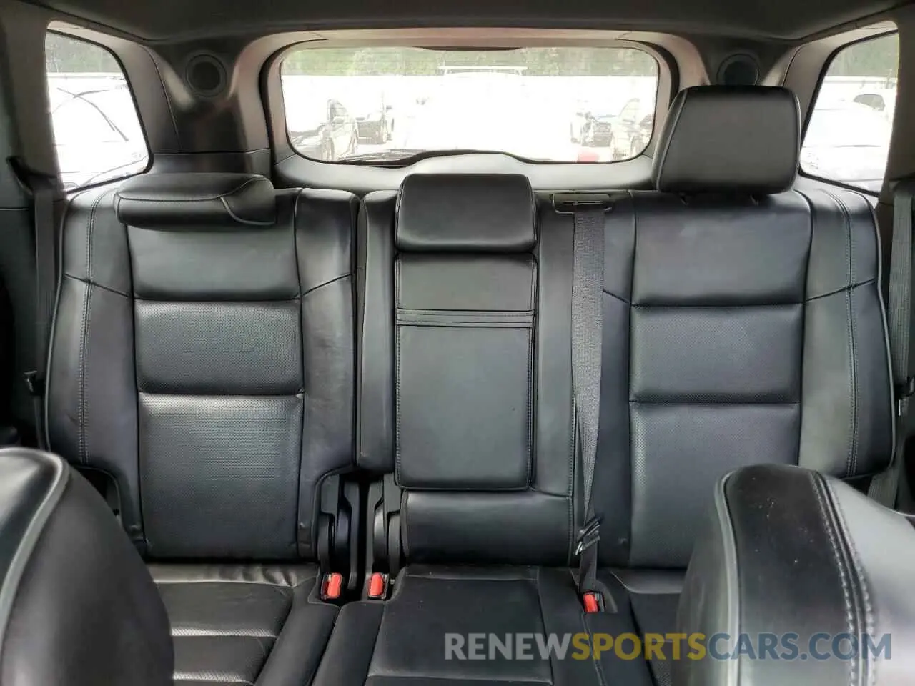 10 fotografías del automóvil dañado 1C4RJFCG9KC531635 JEEP GRAND CHER 2019