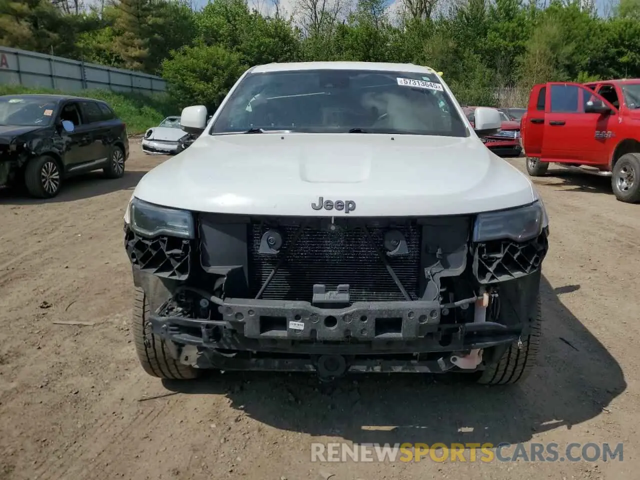 5 fotografías del automóvil dañado 1C4RJFCT7KC635389 JEEP GRAND CHER 2019