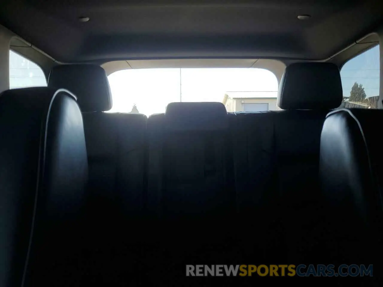 10 fotografías del automóvil dañado 1C4RJFCT9KC680270 JEEP GRAND CHER 2019