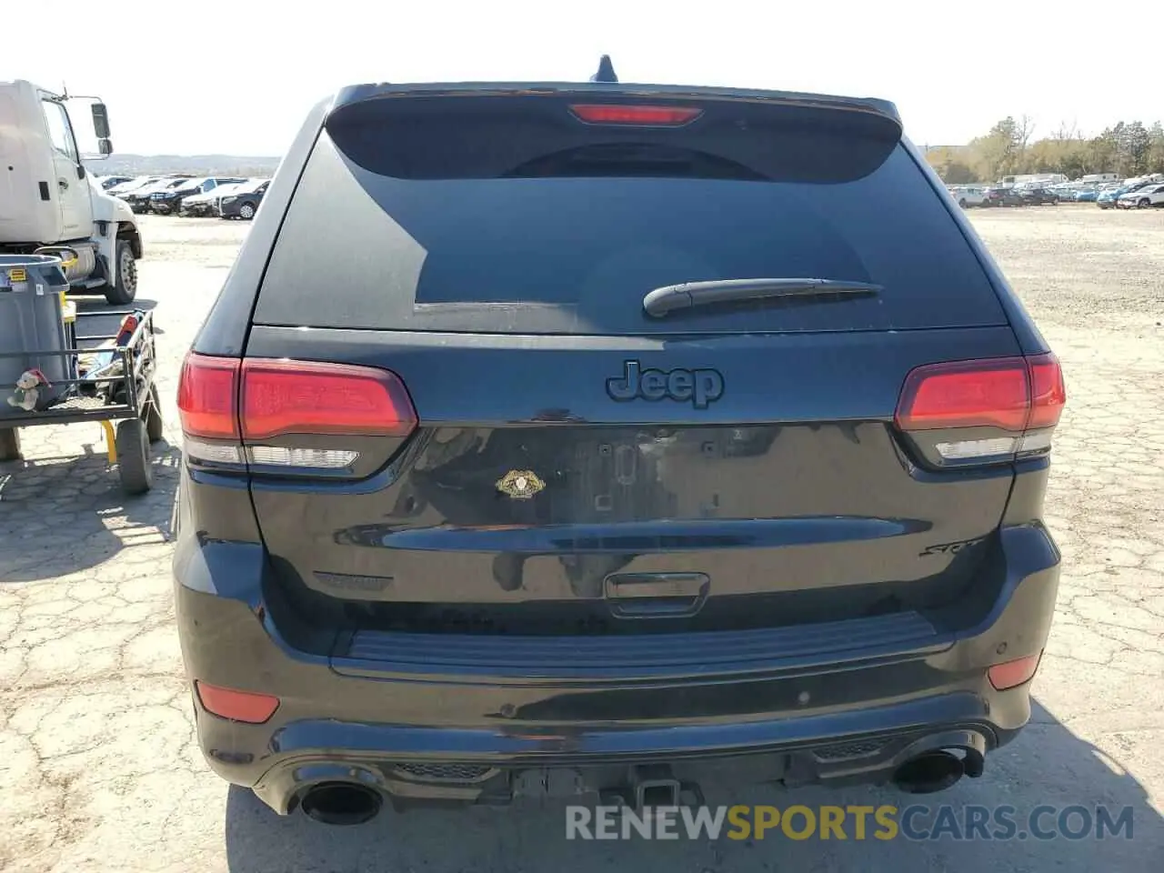 6 fotografías del automóvil dañado 1C4RJFDJ0KC774003 JEEP GRAND CHER 2019