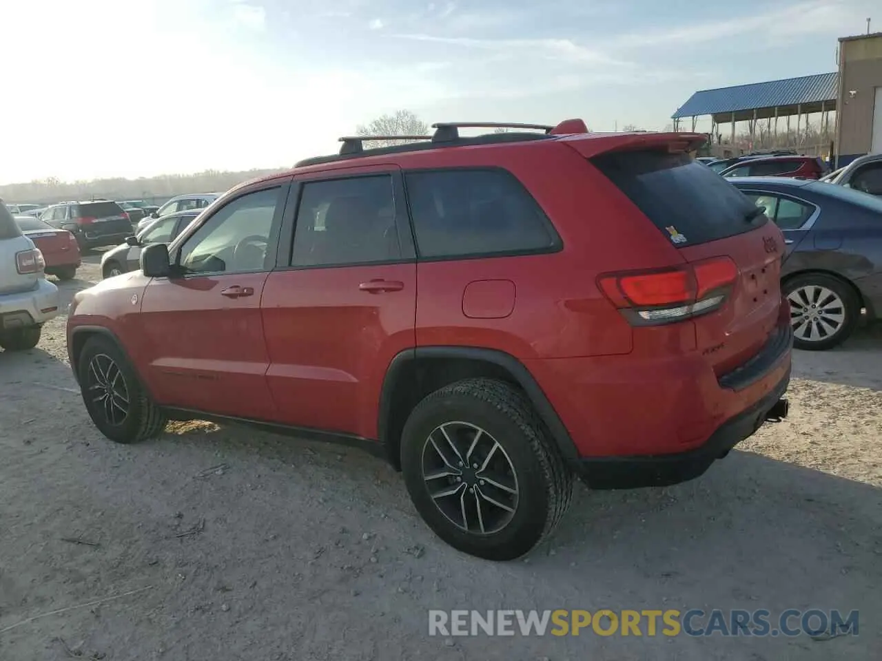 2 fotografías del automóvil dañado 1C4RJFLG2KC718876 JEEP GRAND CHER 2019