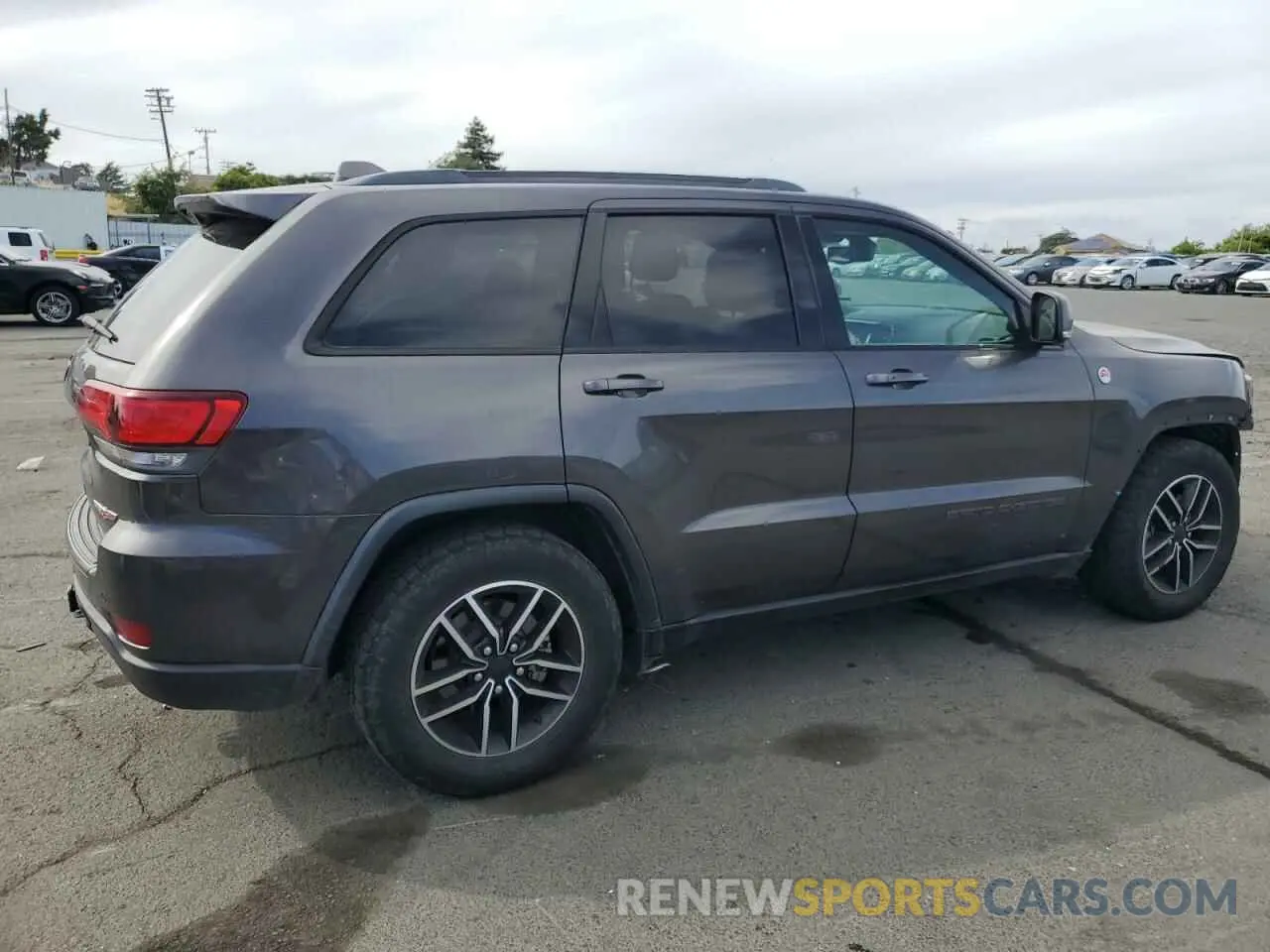 3 fotografías del automóvil dañado 1C4RJFLG5KC692712 JEEP GRAND CHER 2019