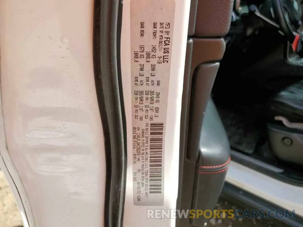 13 fotografías del automóvil dañado 1C4RJFLGXKC553370 JEEP GRAND CHER 2019