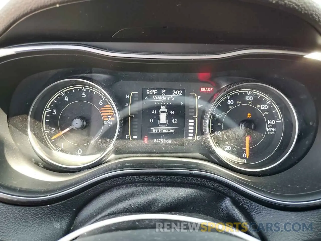 9 fotografías del automóvil dañado 1C4PJLCB0LD619317 JEEP GRAND CHER 2020