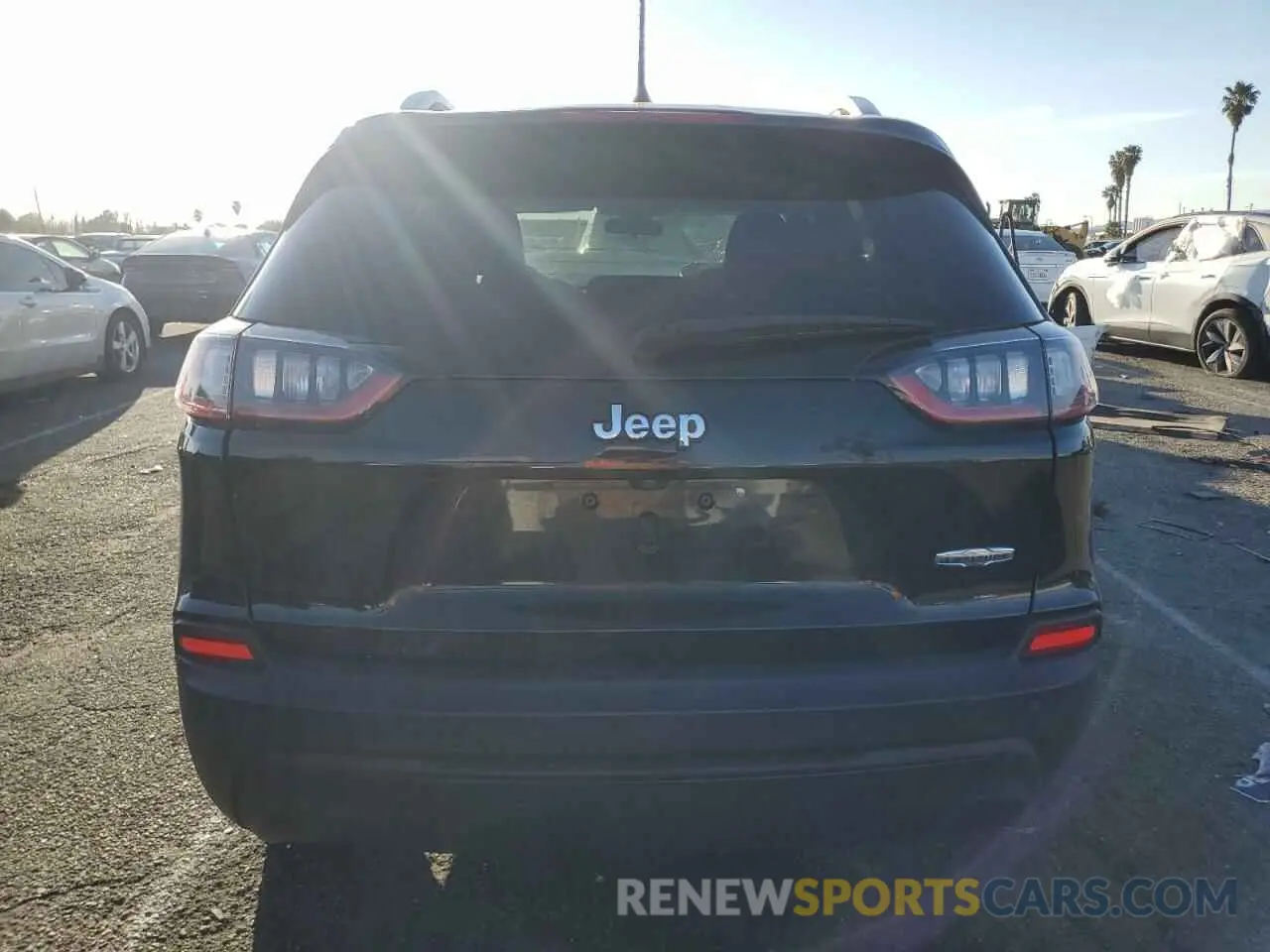 6 fotografías del automóvil dañado 1C4PJLCB2LD528100 JEEP GRAND CHER 2020