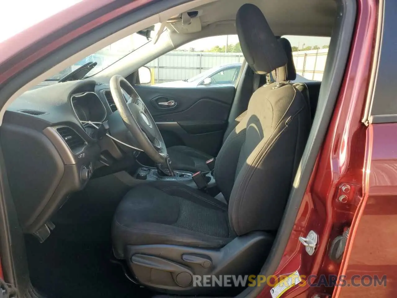 7 fotografías del automóvil dañado 1C4PJMCB1LD615721 JEEP GRAND CHER 2020