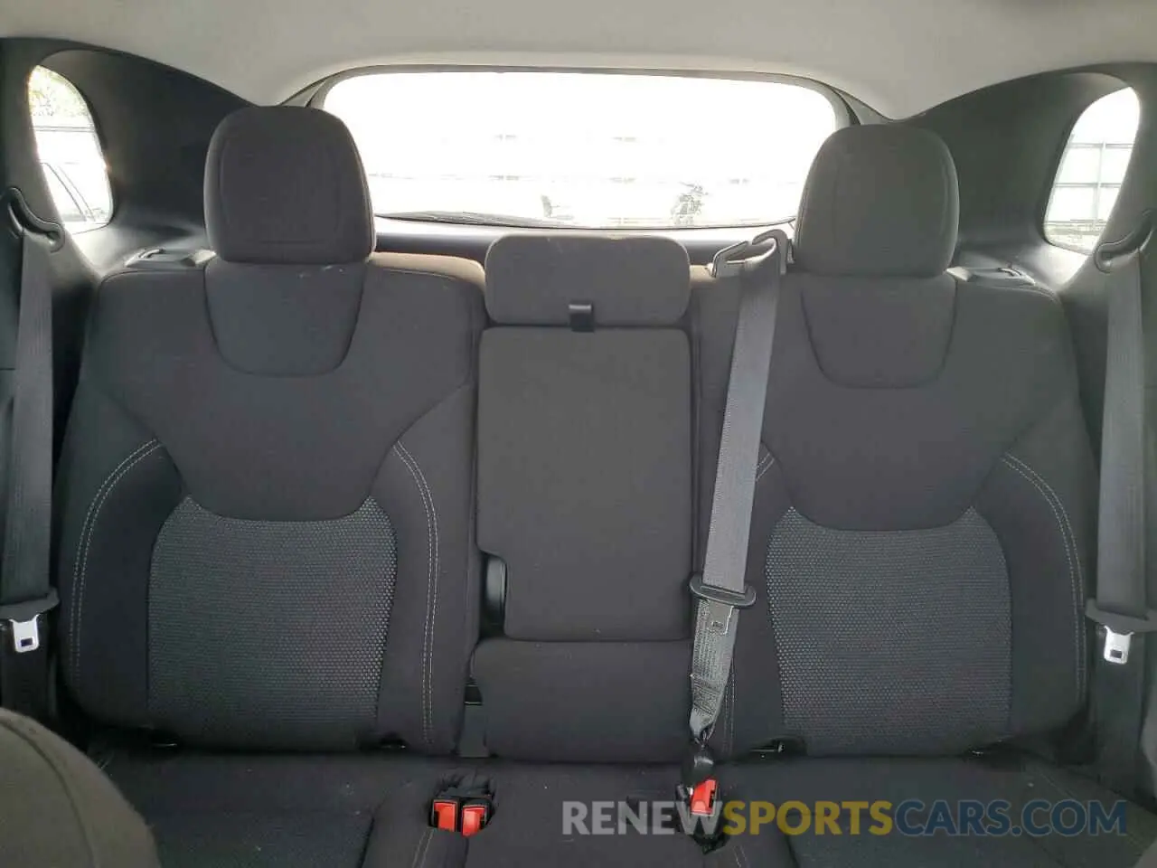10 fotografías del automóvil dañado 1C4PJMCB4LD548533 JEEP GRAND CHER 2020