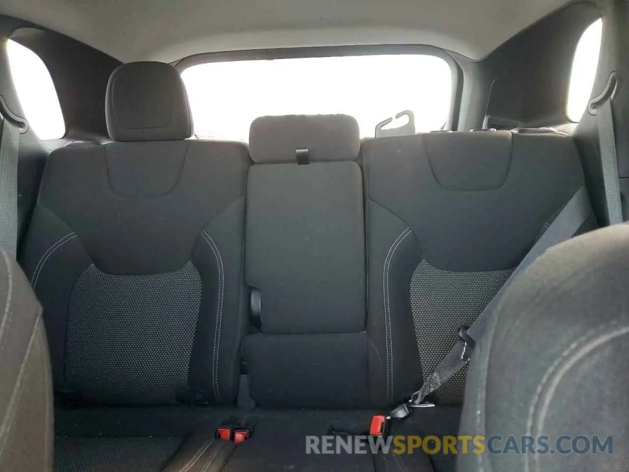 10 fotografías del automóvil dañado 1C4PJMCB8LD540418 JEEP GRAND CHER 2020