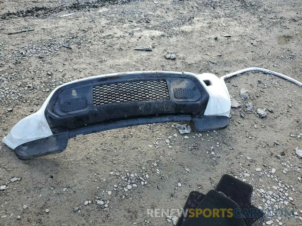 15 fotografías del automóvil dañado 1C4RJFAG4LC133818 JEEP GRAND CHER 2020