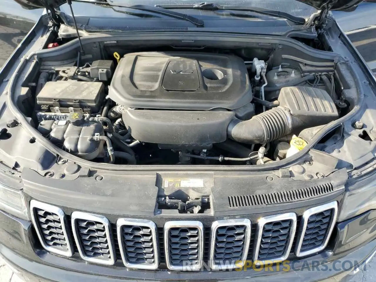 12 fotografías del automóvil dañado 1C4RJFBG8LC122304 JEEP GRAND CHER 2020