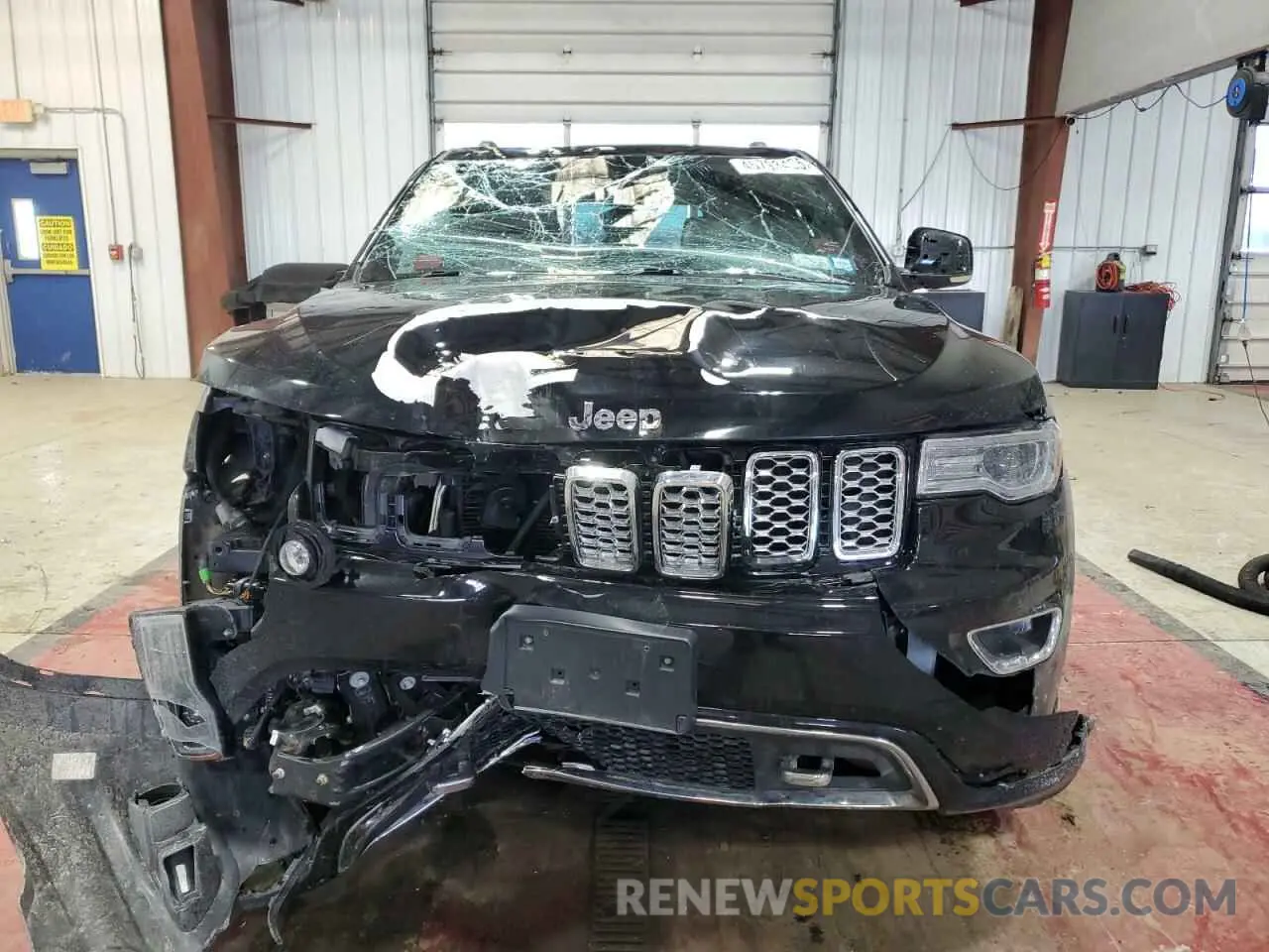 5 fotografías del automóvil dañado 1C4RJFCG0LC136132 JEEP GRAND CHER 2020