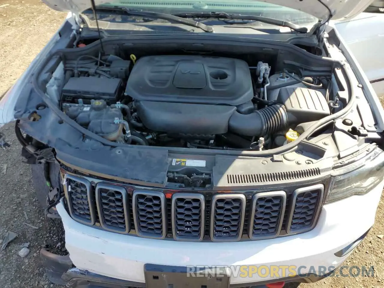 12 fotografías del automóvil dañado 1C4RJFLG4LC421075 JEEP GRAND CHER 2020