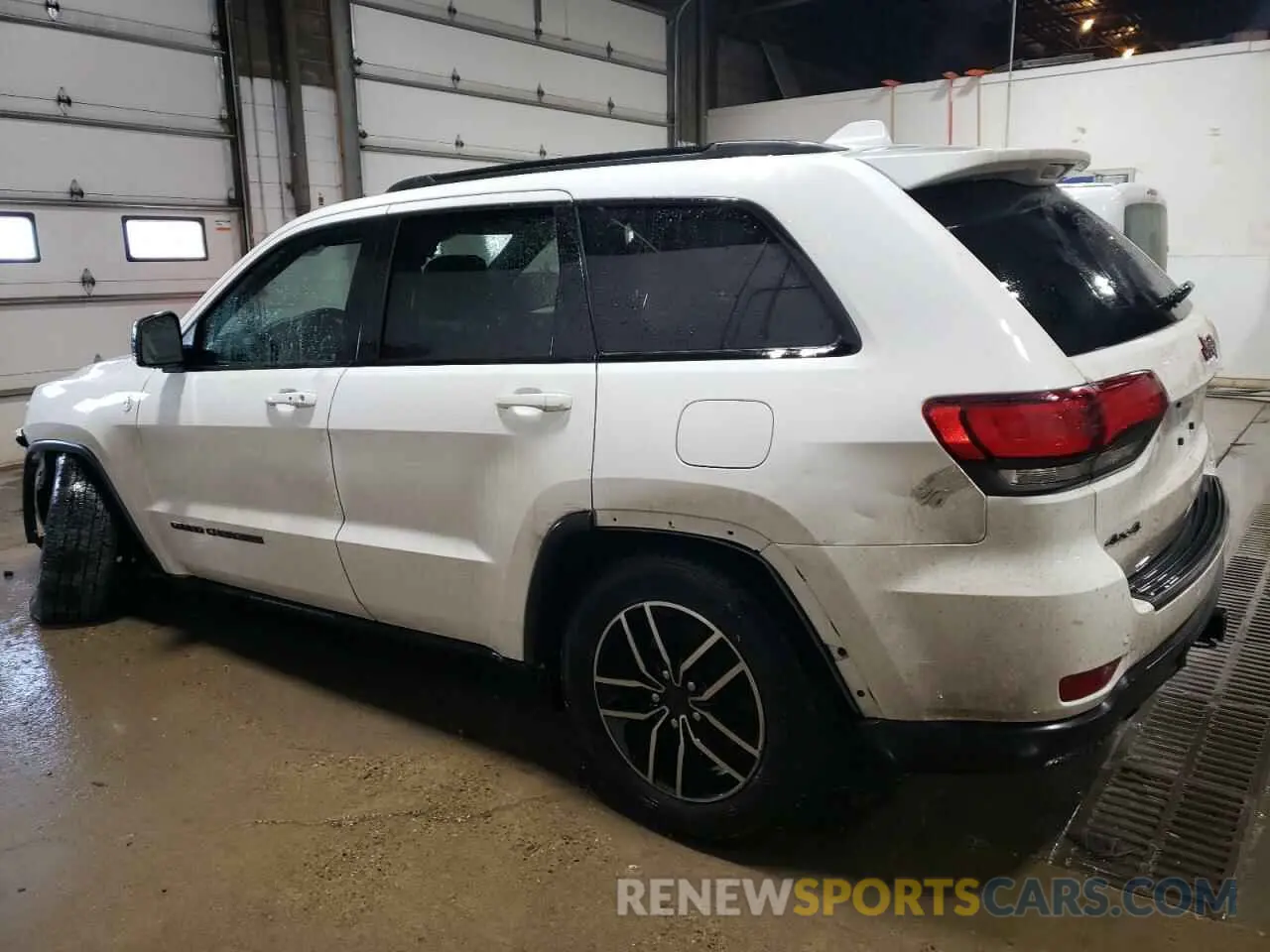 2 fotografías del automóvil dañado 1C4RJFLG5LC204215 JEEP GRAND CHER 2020