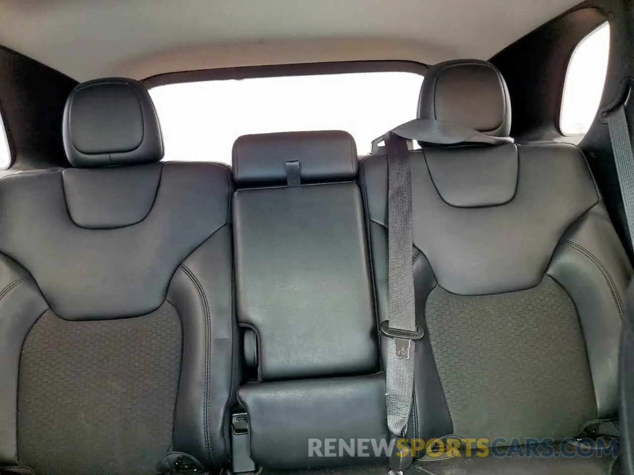 10 fotografías del automóvil dañado 1C4PJLLB0MD215189 JEEP GRAND CHER 2021