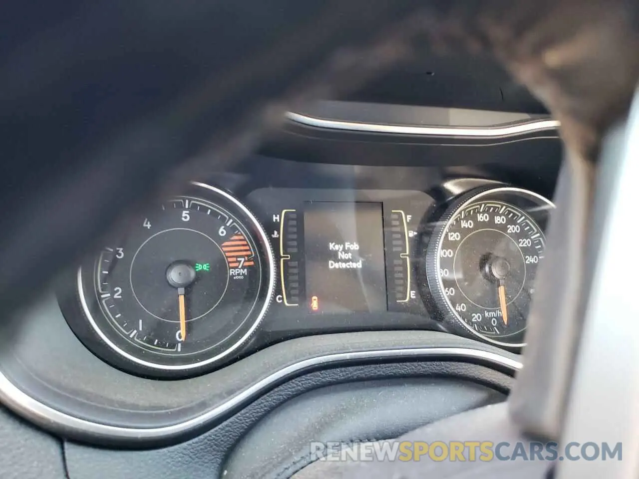 9 fotografías del automóvil dañado 1C4PJMCB4MD146657 JEEP GRAND CHER 2021