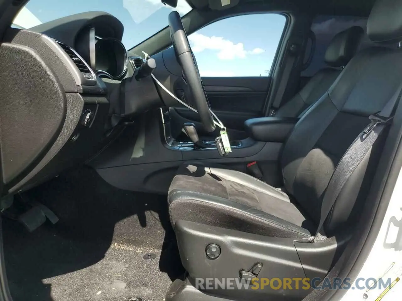 7 fotografías del automóvil dañado 1C4RJFAGXMC830282 JEEP GRAND CHER 2021