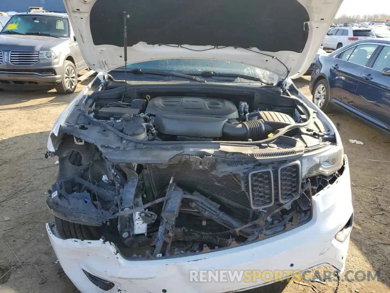 13 fotografías del automóvil dañado 1C4RJFBG6MC674921 JEEP GRAND CHER 2021