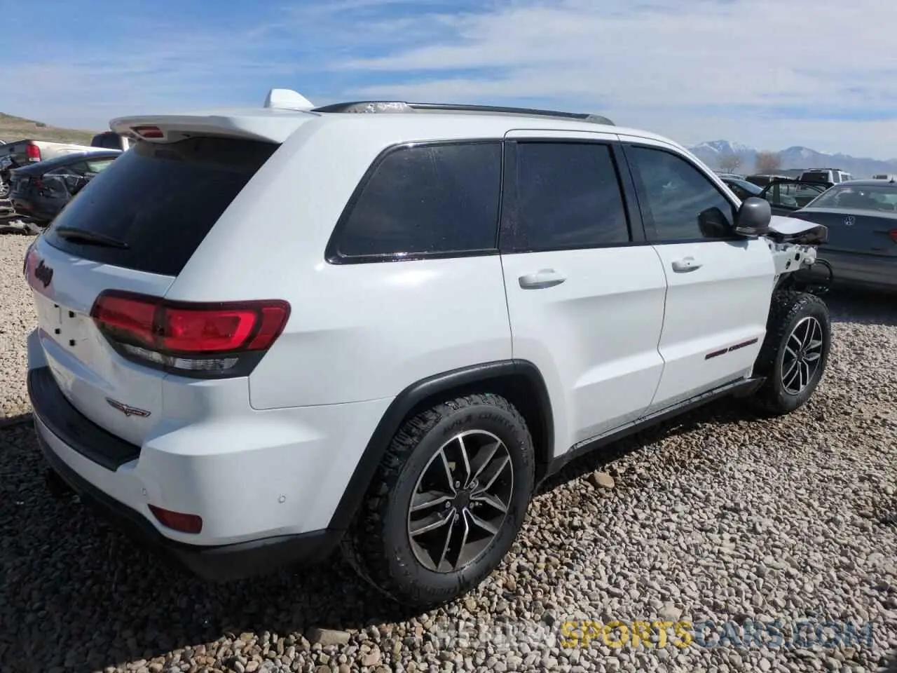 3 fotografías del automóvil dañado 1C4RJFLG4MC703945 JEEP GRAND CHER 2021