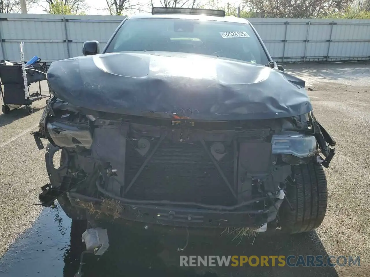 5 fotografías del automóvil dañado 1C4RJFN94MC605884 JEEP GRAND CHER 2021
