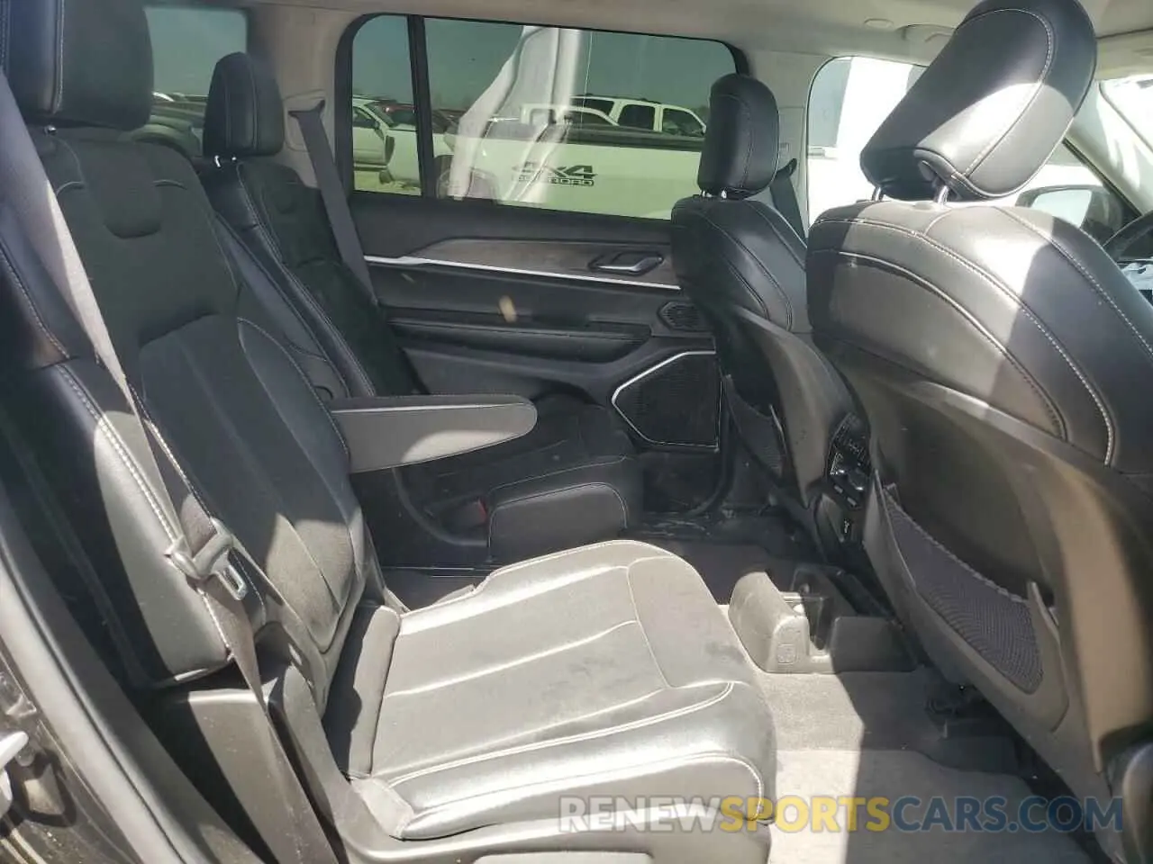 11 fotografías del automóvil dañado 1C4RJJBG3M8114764 JEEP GRAND CHER 2021