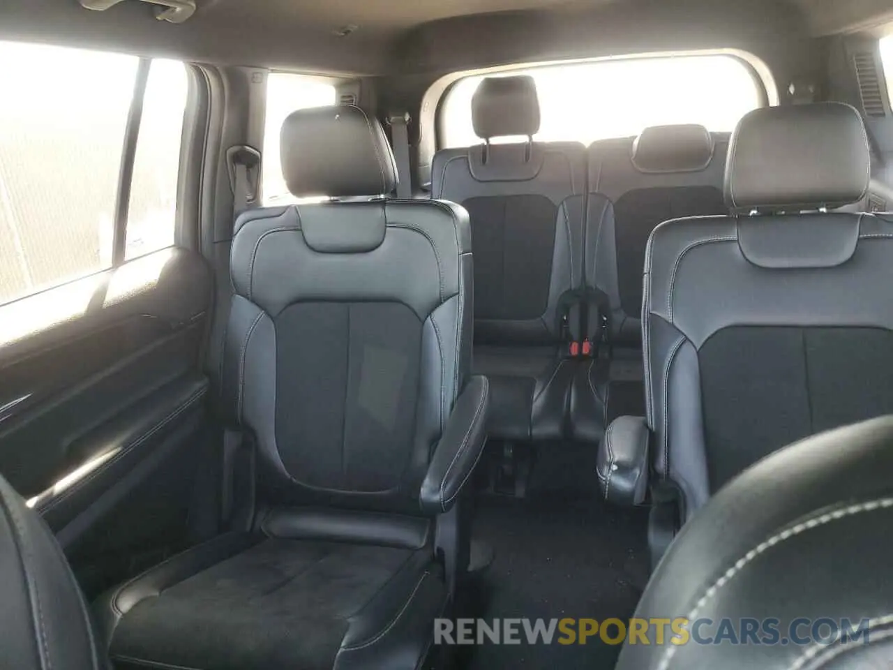 10 fotografías del automóvil dañado 1C4RJKAG0M8209063 JEEP GRAND CHER 2021