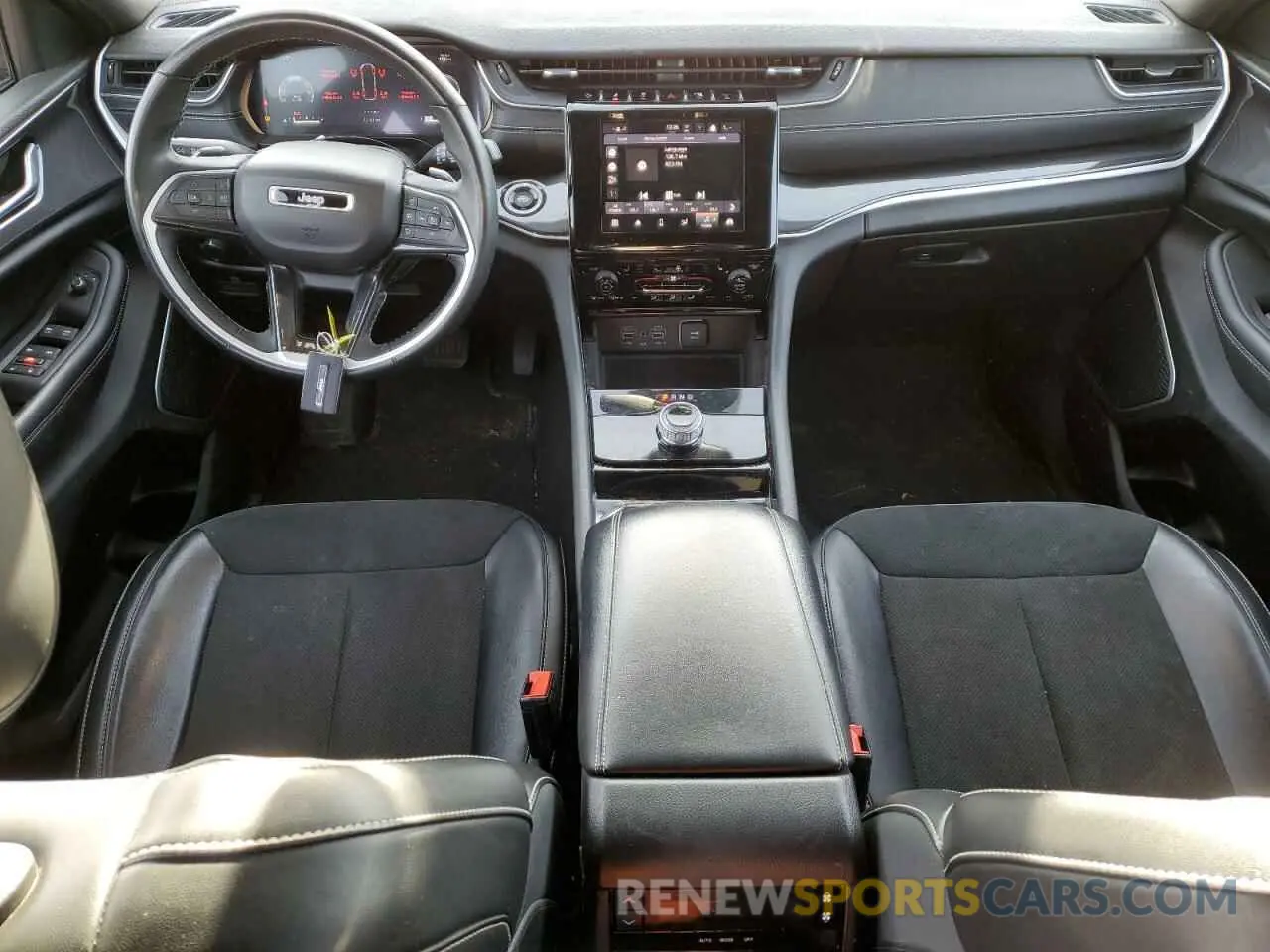8 fotografías del automóvil dañado 1C4RJKAG2M8156530 JEEP GRAND CHER 2021