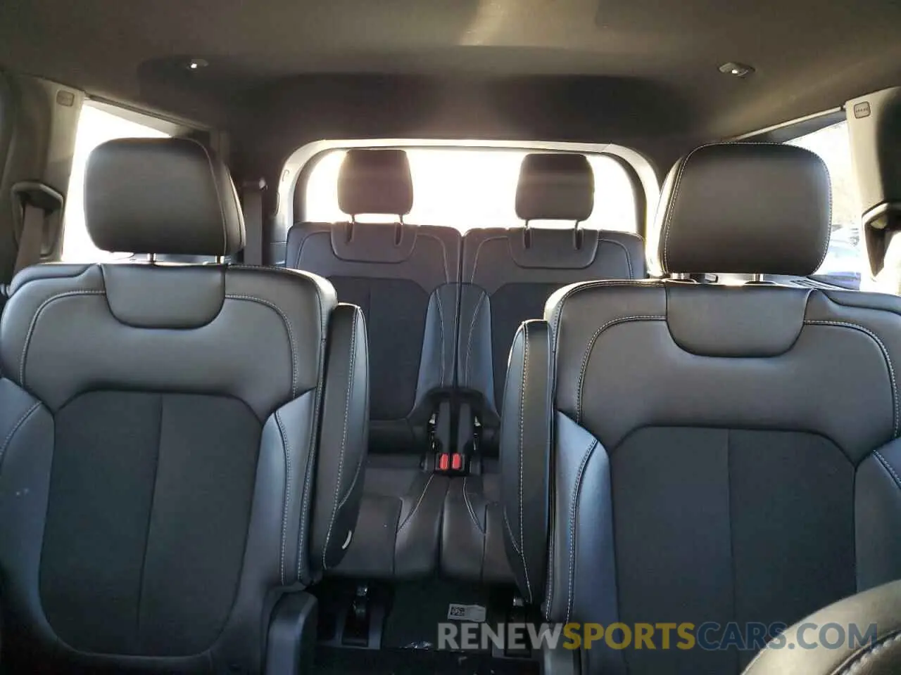10 fotografías del automóvil dañado 1C4RJKAG7M8201980 JEEP GRAND CHER 2021