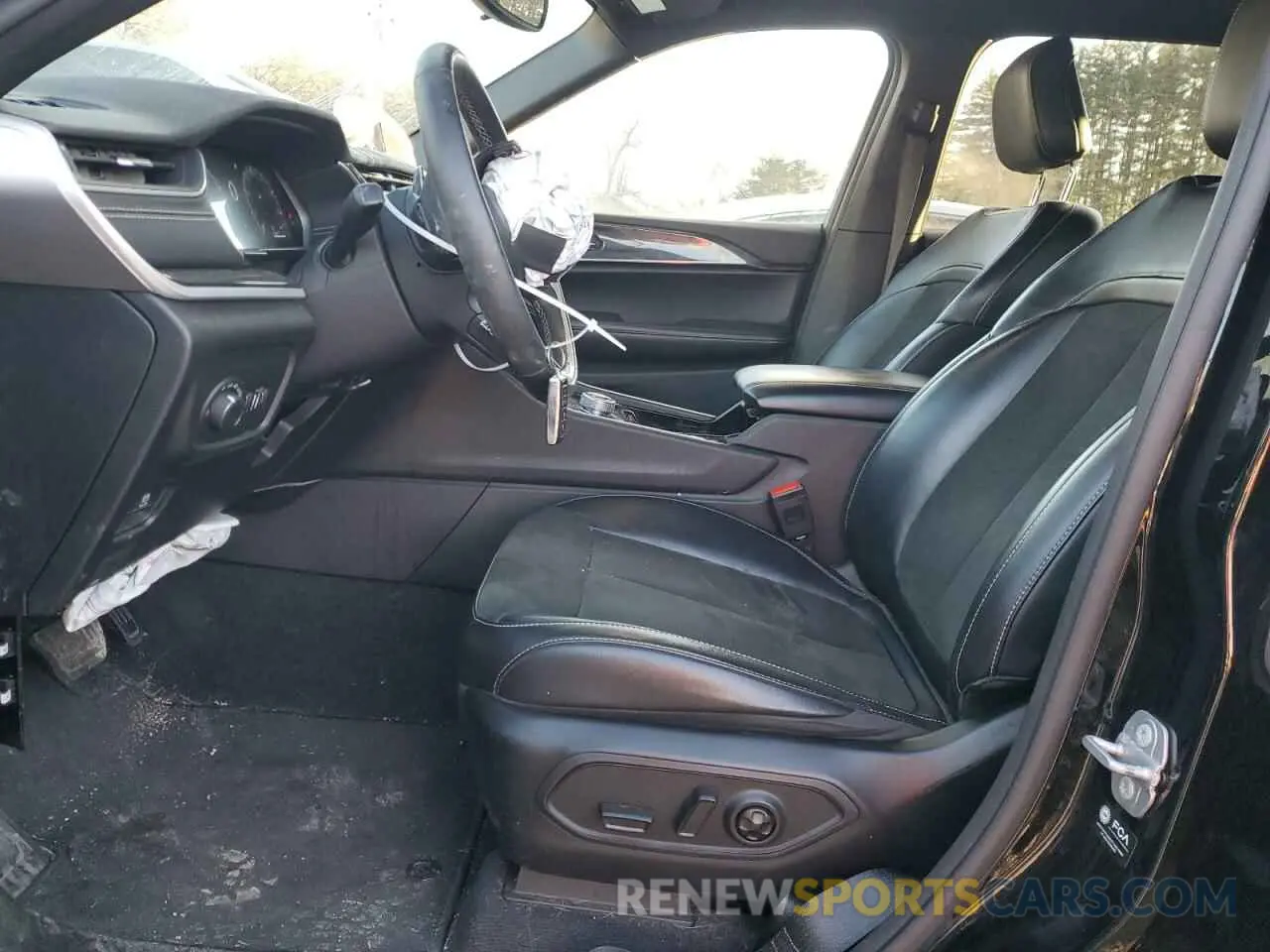 7 fotografías del automóvil dañado 1C4RJKAG7M8201980 JEEP GRAND CHER 2021