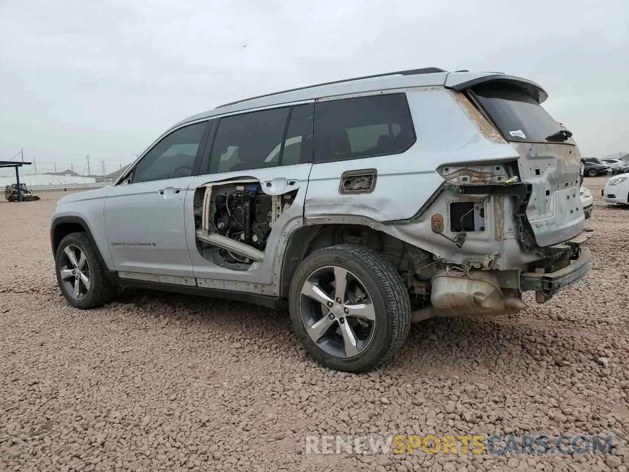 2 fotografías del automóvil dañado 1C4RJKBG0M8187936 JEEP GRAND CHER 2021