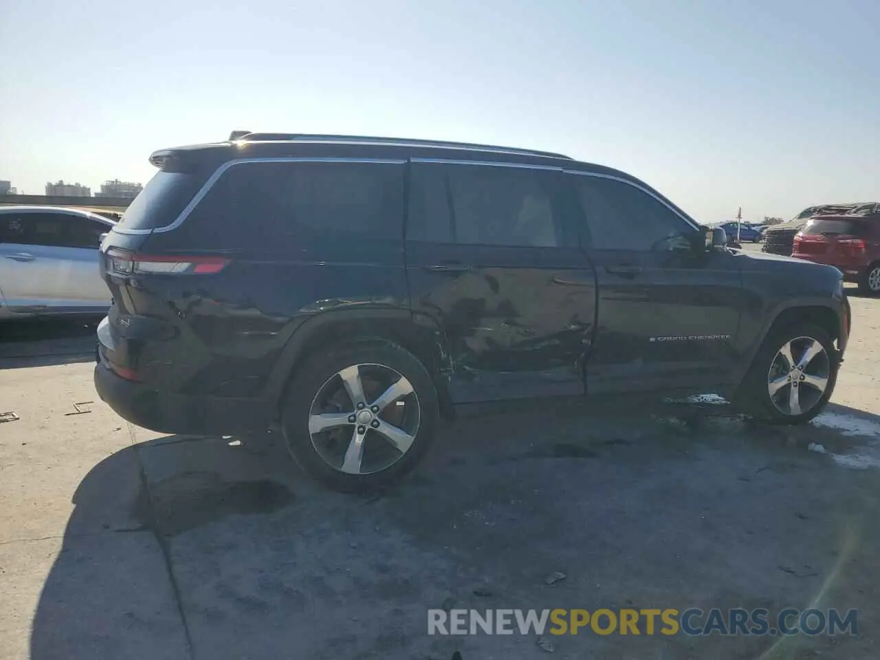 3 fotografías del automóvil dañado 1C4RJKBG3M8110333 JEEP GRAND CHER 2021