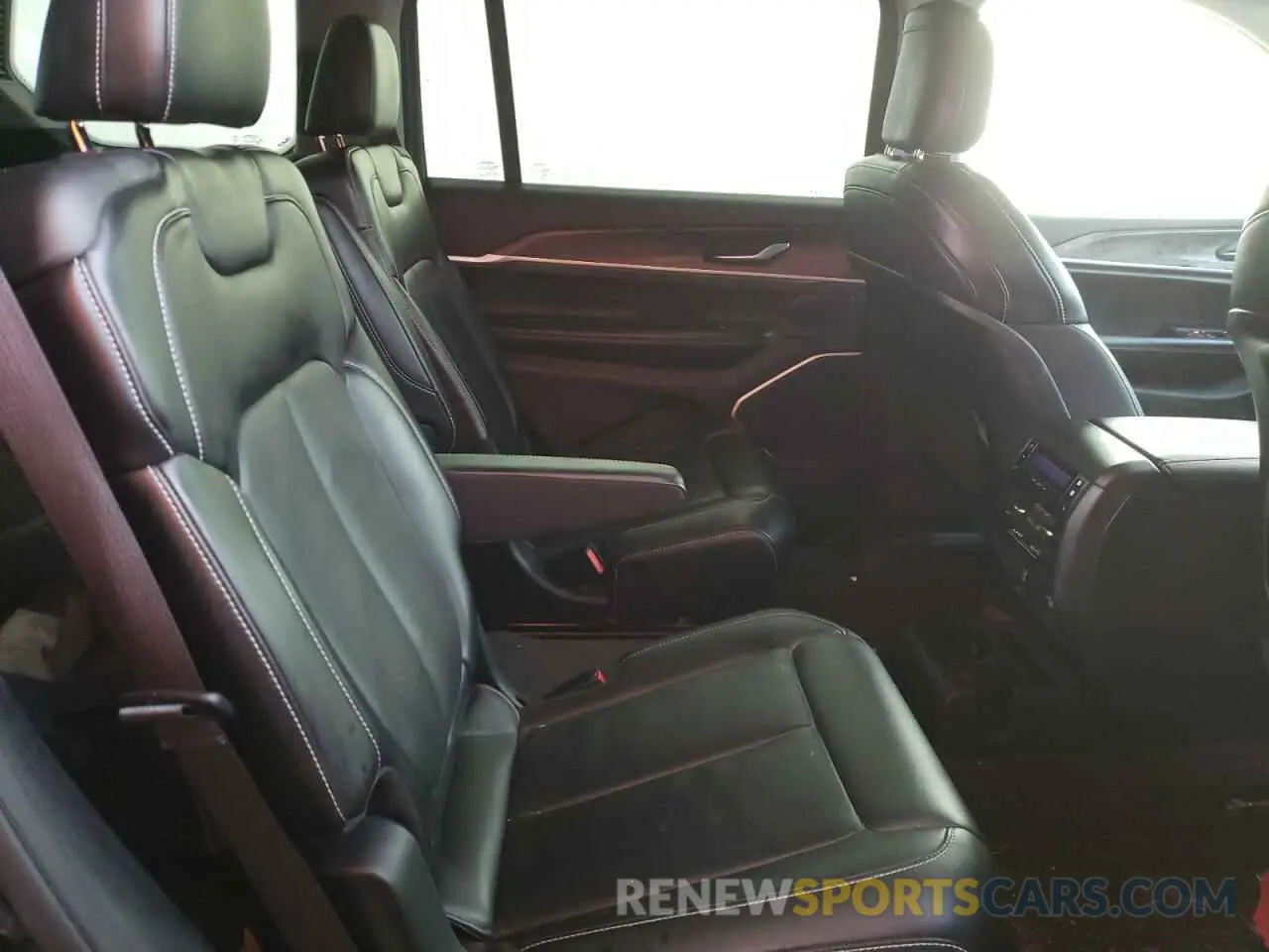 11 fotografías del automóvil dañado 1C4RJKBG5M8103965 JEEP GRAND CHER 2021