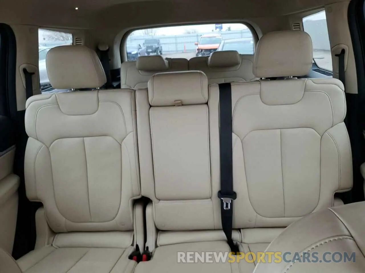 10 fotografías del automóvil dañado 1C4RJKBGXM8133950 JEEP GRAND CHER 2021
