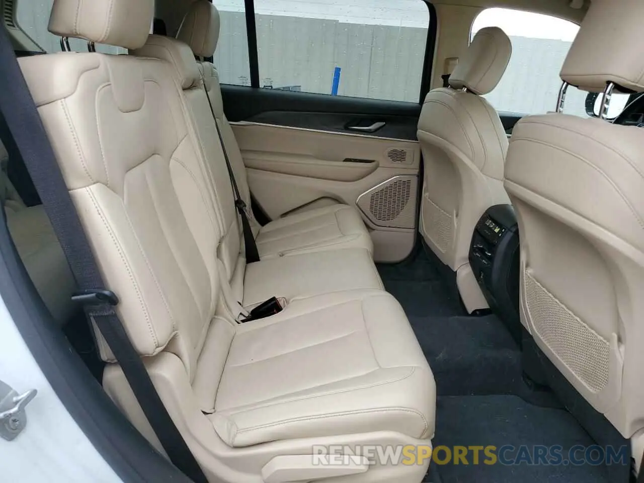 11 fotografías del automóvil dañado 1C4RJKBGXM8133950 JEEP GRAND CHER 2021