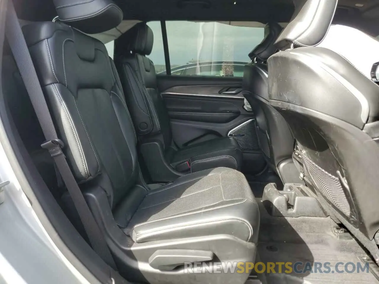 11 fotografías del automóvil dañado 1C4RJKDG5M8129463 JEEP GRAND CHER 2021