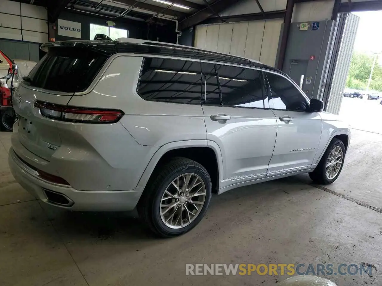 3 fotografías del automóvil dañado 1C4RJKEG8M8120187 JEEP GRAND CHER 2021