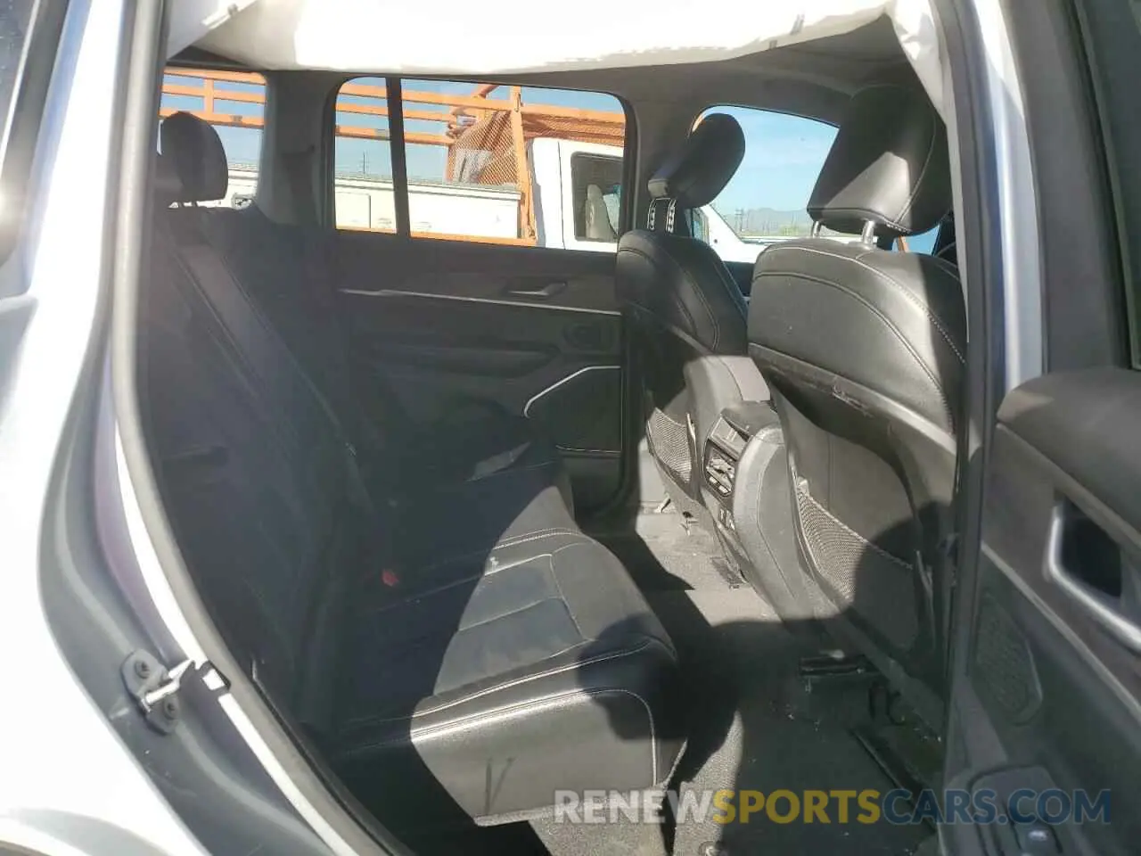 11 fotografías del automóvil dañado 1C4RJHBG8N8544431 JEEP GRAND CHER 2022