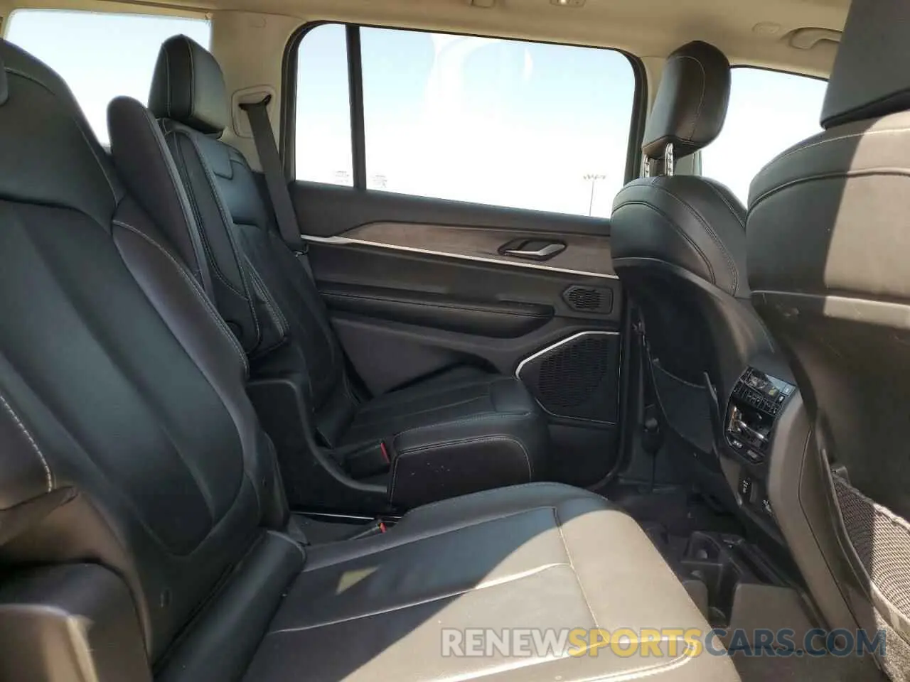 11 fotografías del automóvil dañado 1C4RJJBG6N8568380 JEEP GRAND CHER 2022