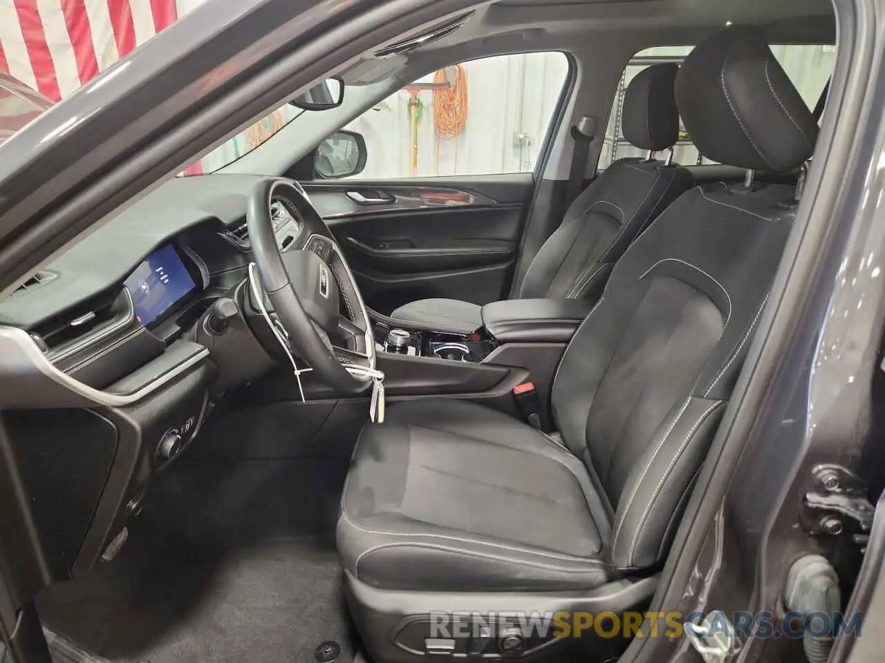 7 fotografías del automóvil dañado 1C4RJKAG3N8612147 JEEP GRAND CHER 2022